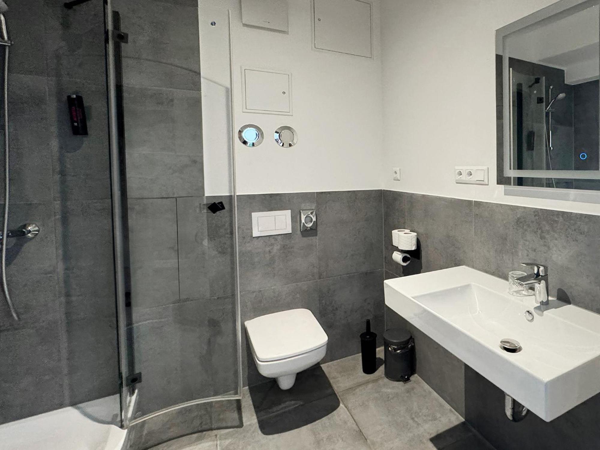 Dormero Hotel Ruesselsheim Airport-Frankfurt Ngoại thất bức ảnh